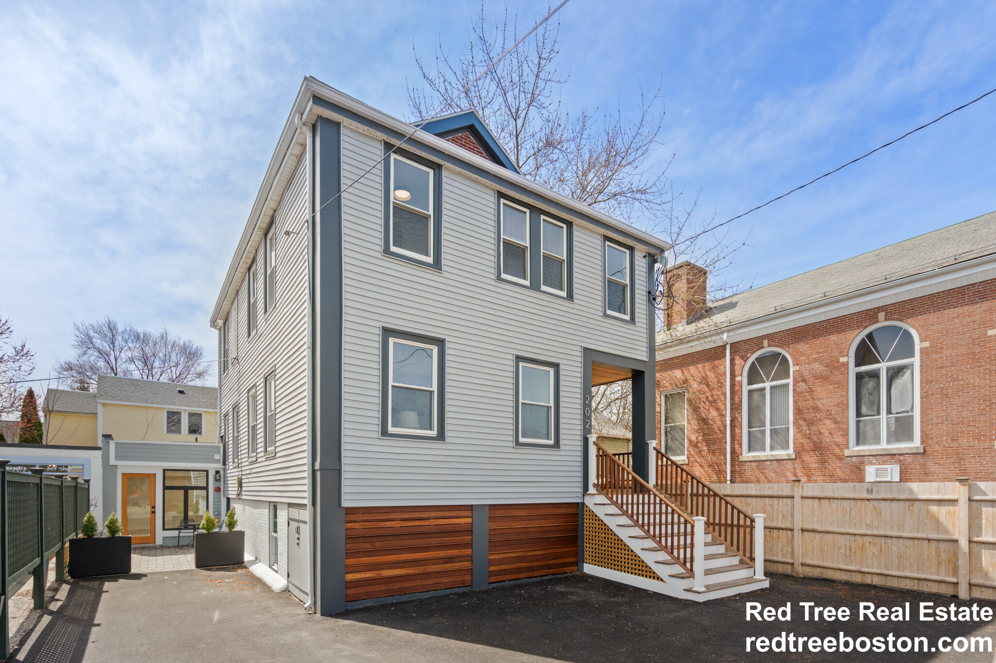 202 Elm St, North Cambridge