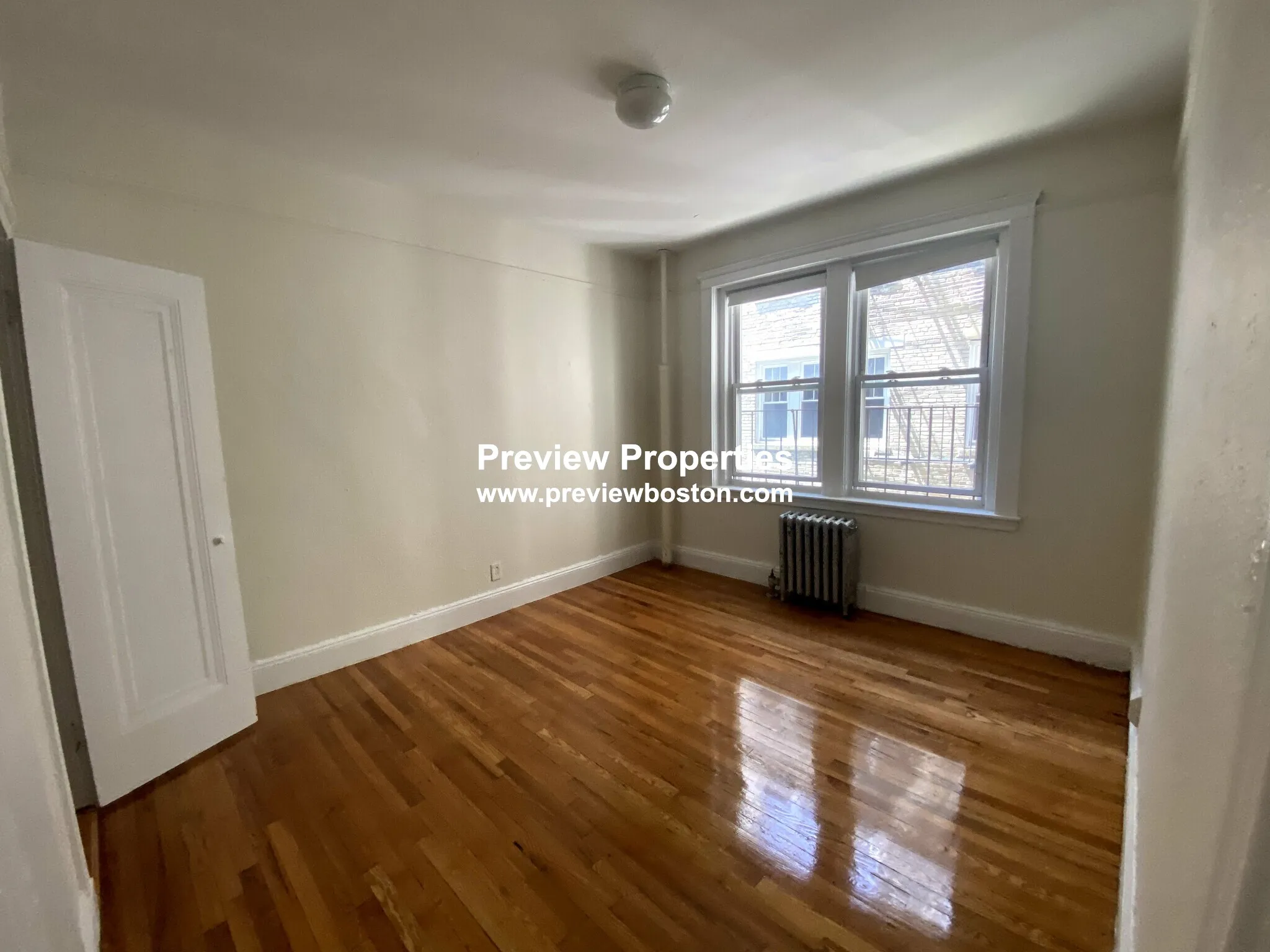 1687 Commonwealth Ave, Brighton