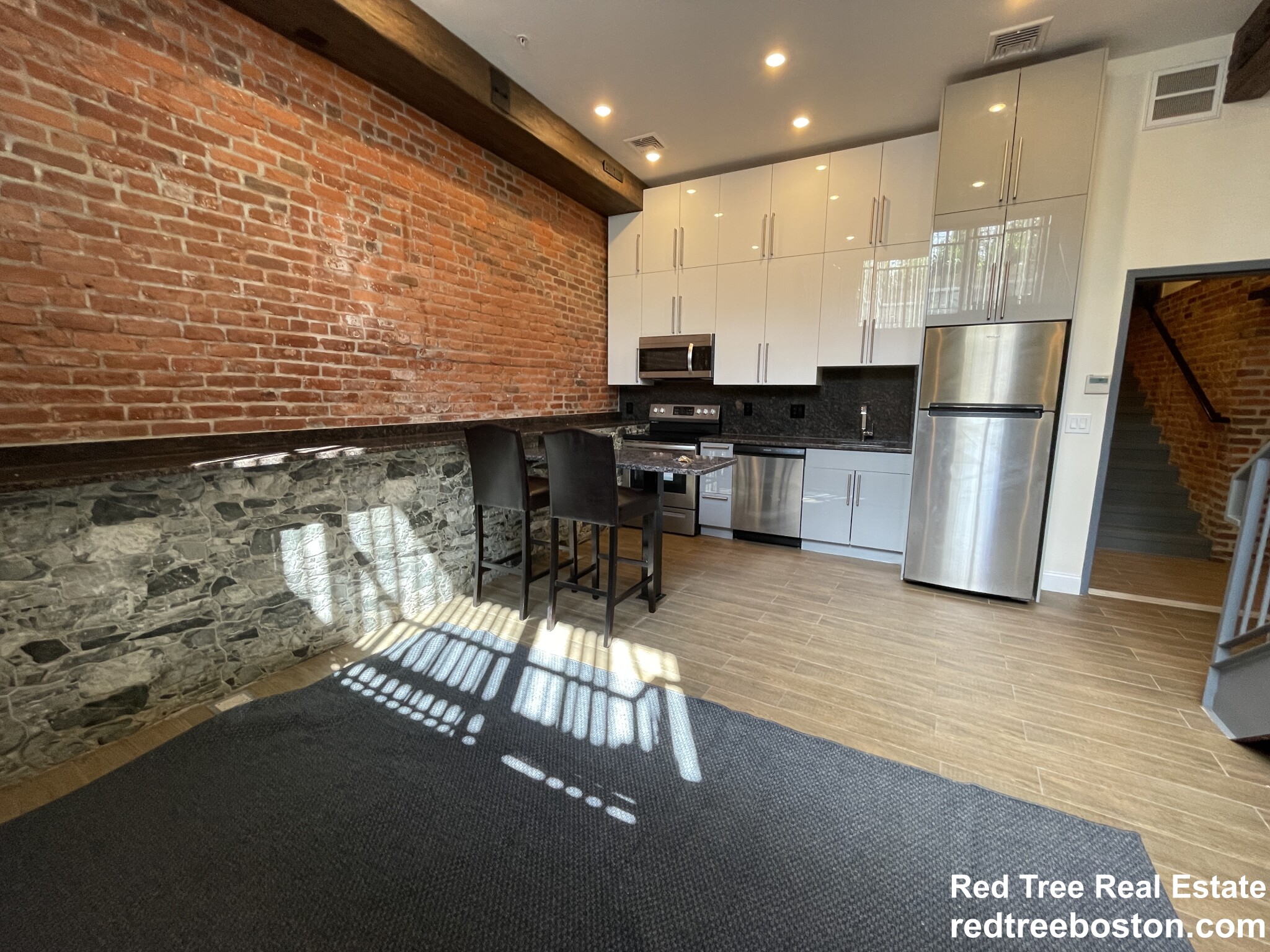1028 Commonwealth Ave, Boston