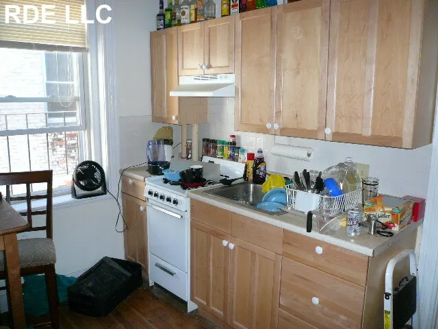 83 Gordon St, Brighton