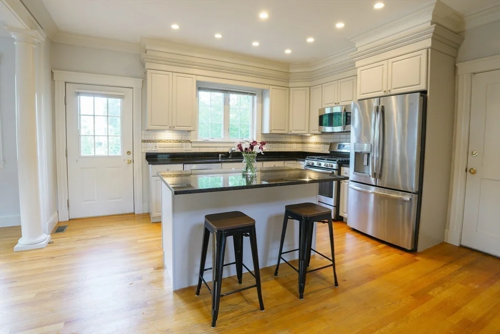 3 A Allen St, Natick