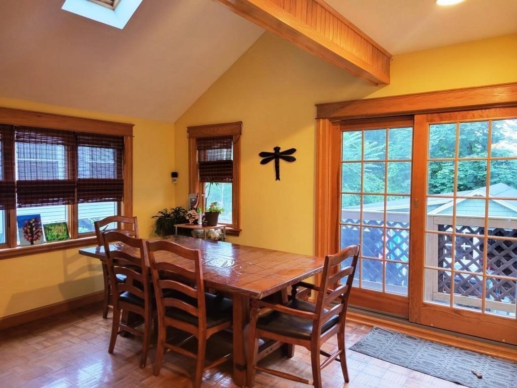 204 Massasoit Rd, Worcester