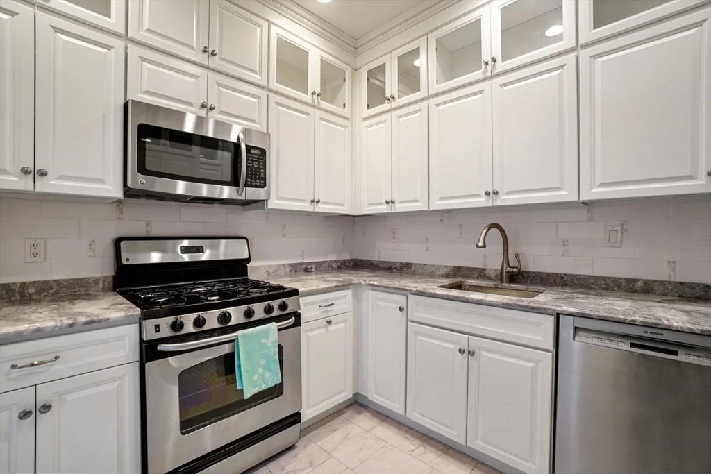 365 Marlborough St, Back Bay