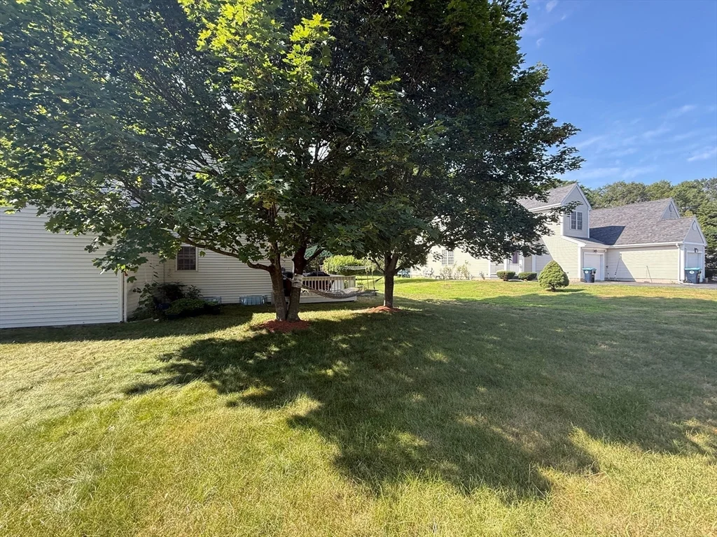 10 Ptarmigan Dr, Shrewsbury