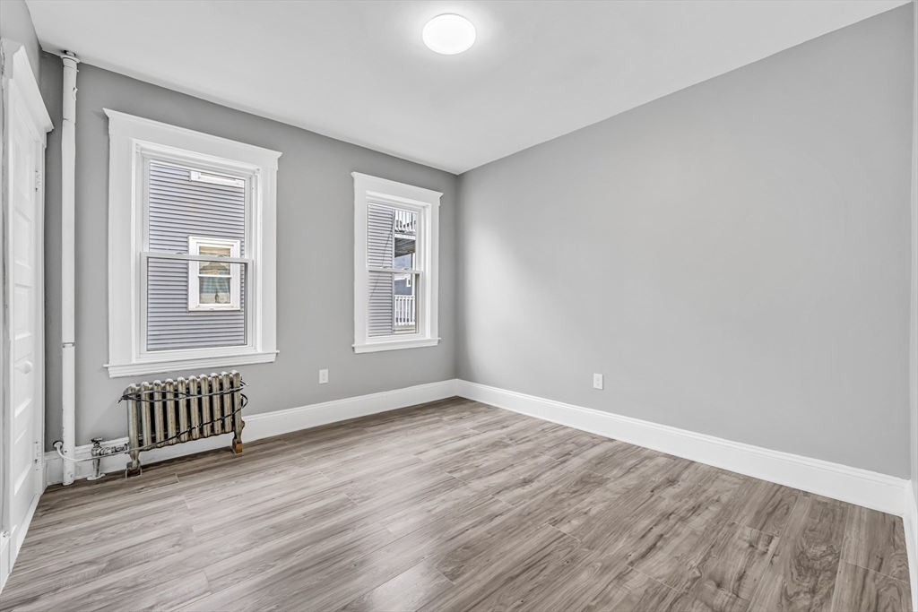 64 Topliff St, Boston