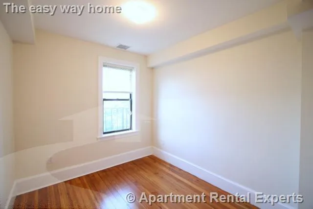 881 Massachusetts Ave, Central Square