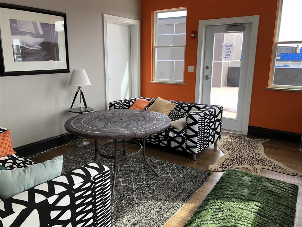 380 West Broadway, South Boston