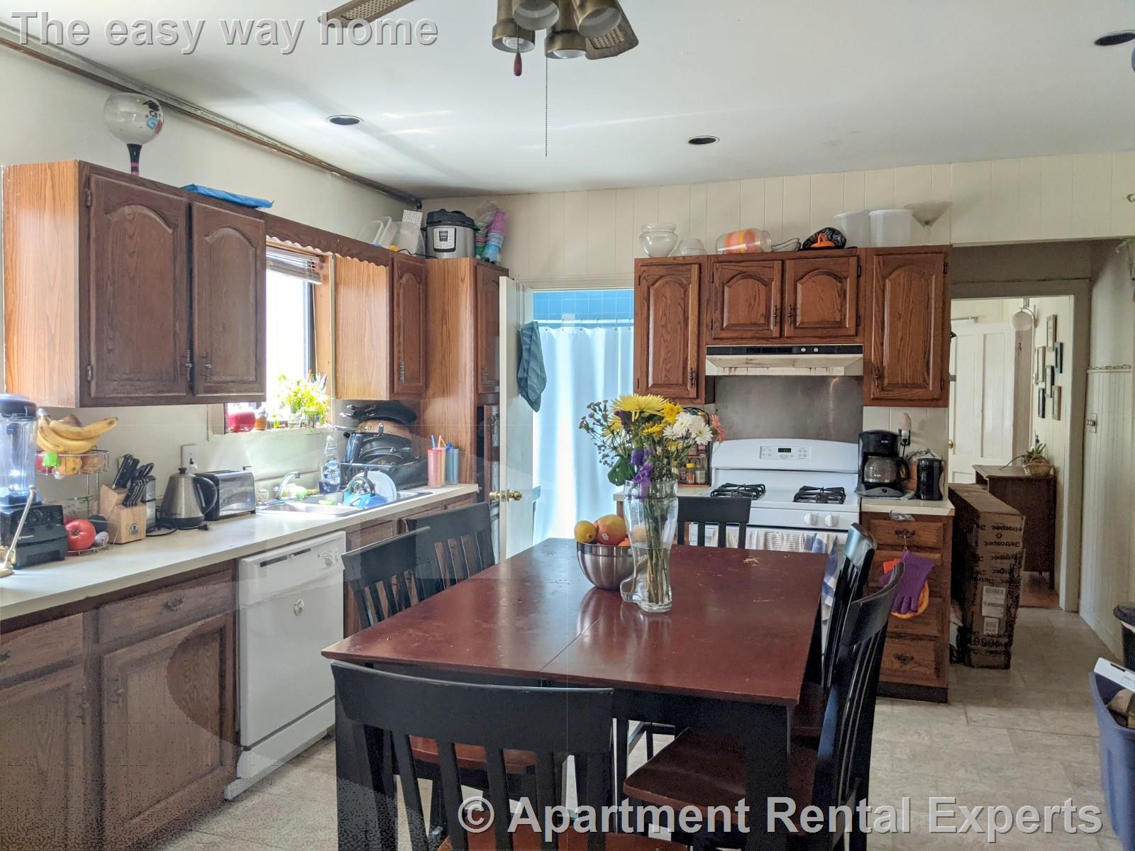 48-50 Gorham St, Davis Square