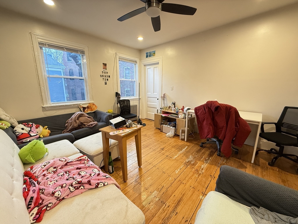 21-21A Highland St, Boston