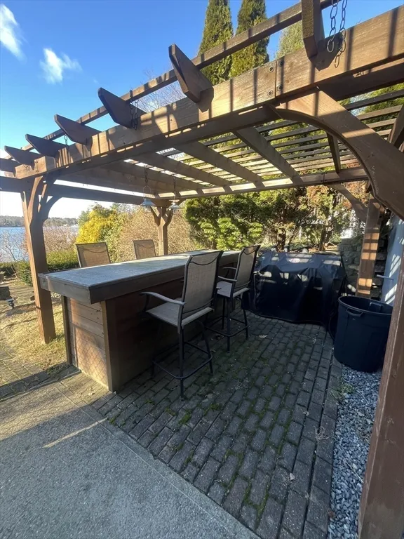 21 Spruce Dr, Ashburnham