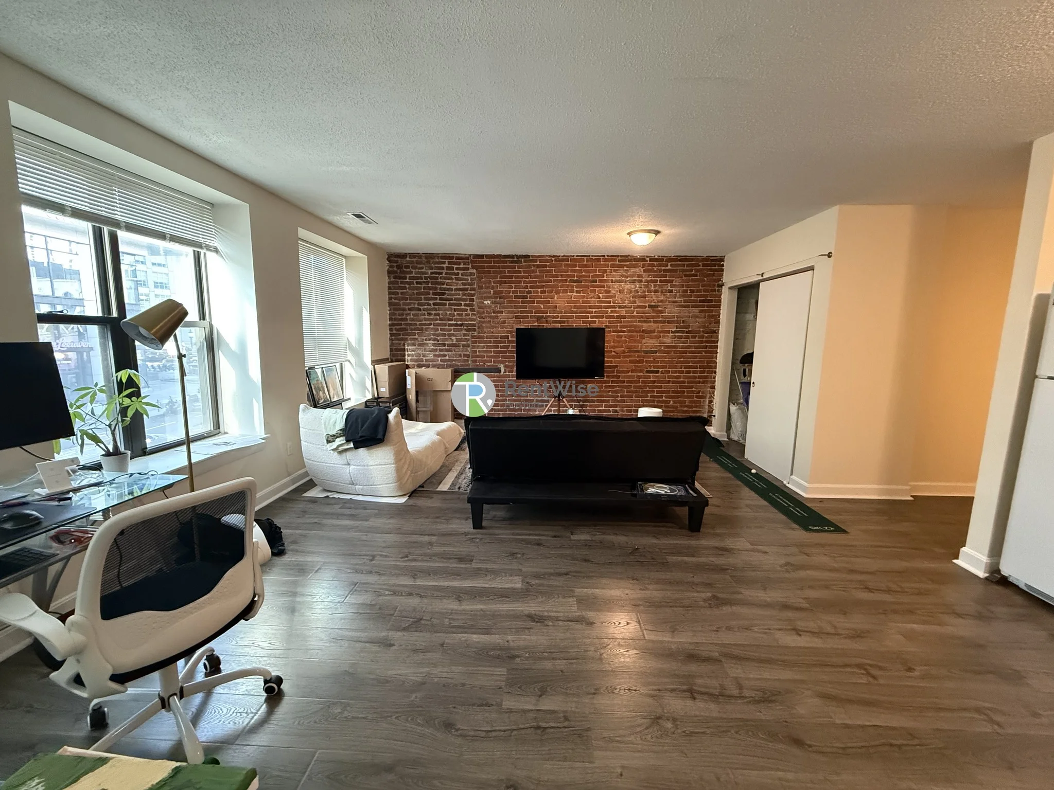 1089 Boylston St, Fenway