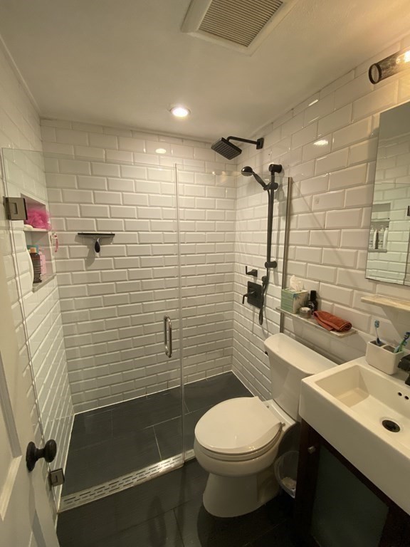 201 Salem St, North End