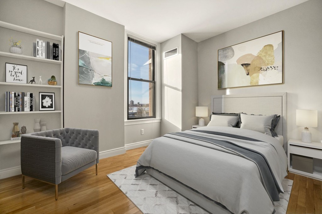 4 Charlesgate East, Back Bay