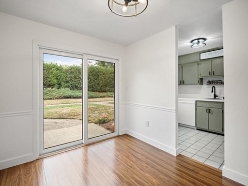 255 Rock St, Norwood