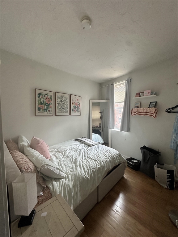 35 N Margin St, North End