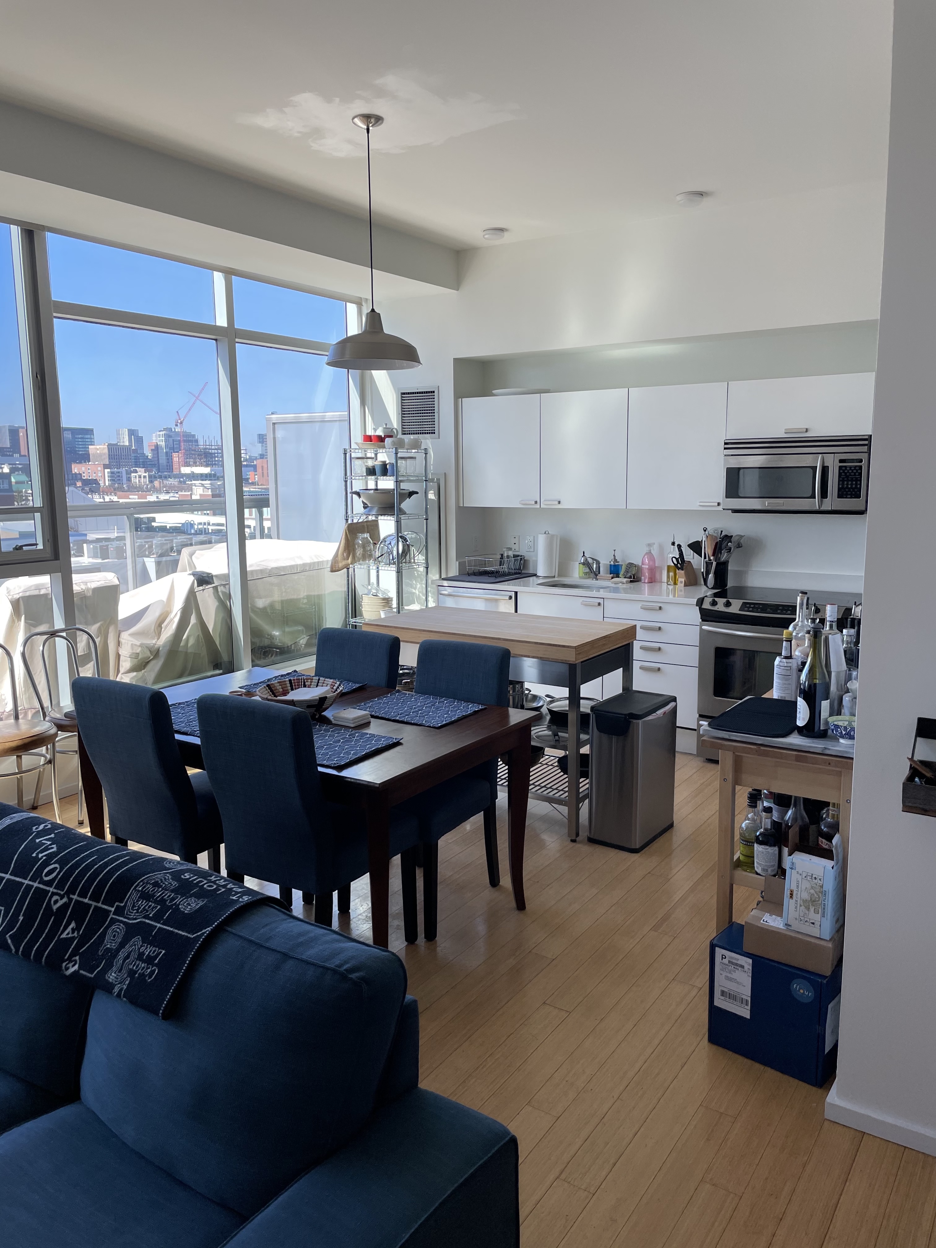 2 bed, 1.5 bath apartment for rent at 2 Earhart St Unit 914, East Cambridge — photo 4 of 20