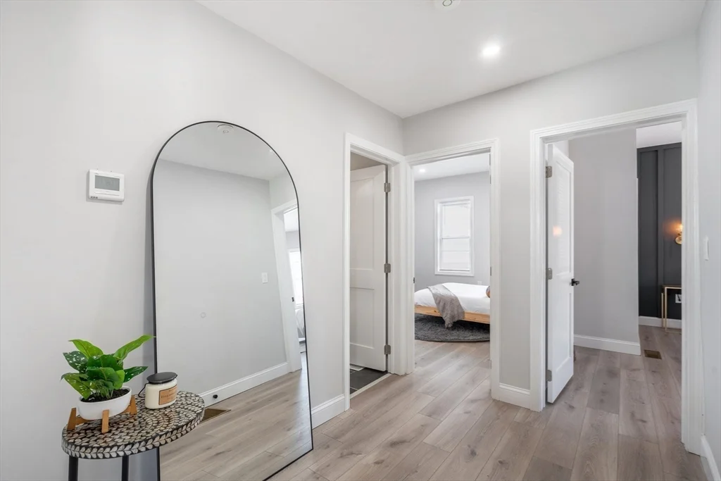 35 Sagamore Ave, Chelsea