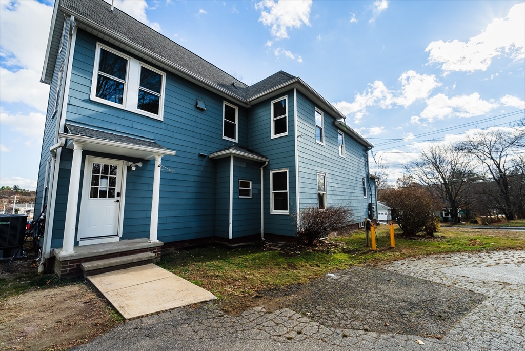 340 East Main St, East Brookfield