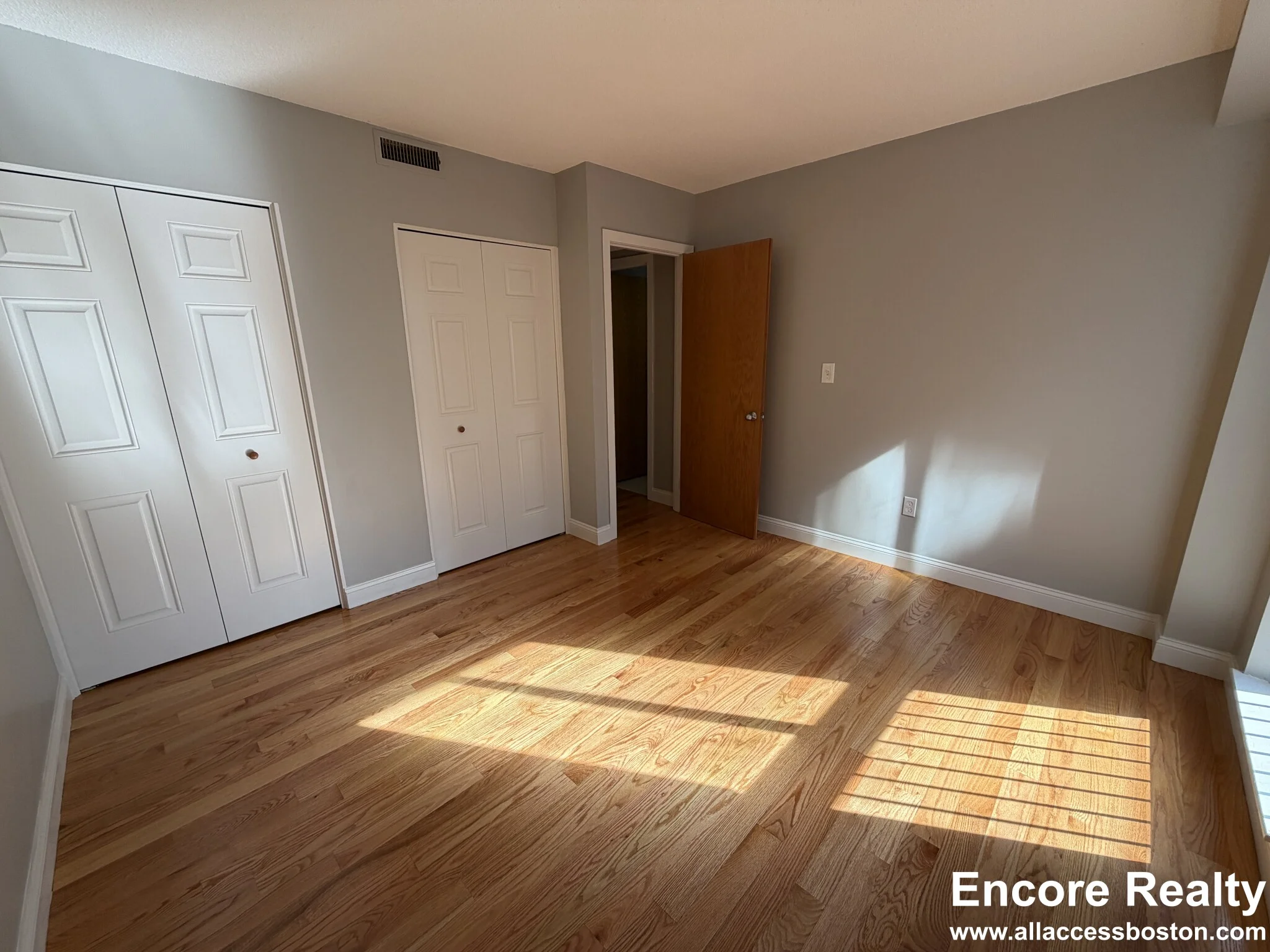 1850 Beacon St, Brookline