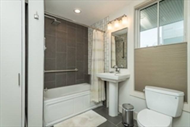 542 Dorchester Ave, South Boston