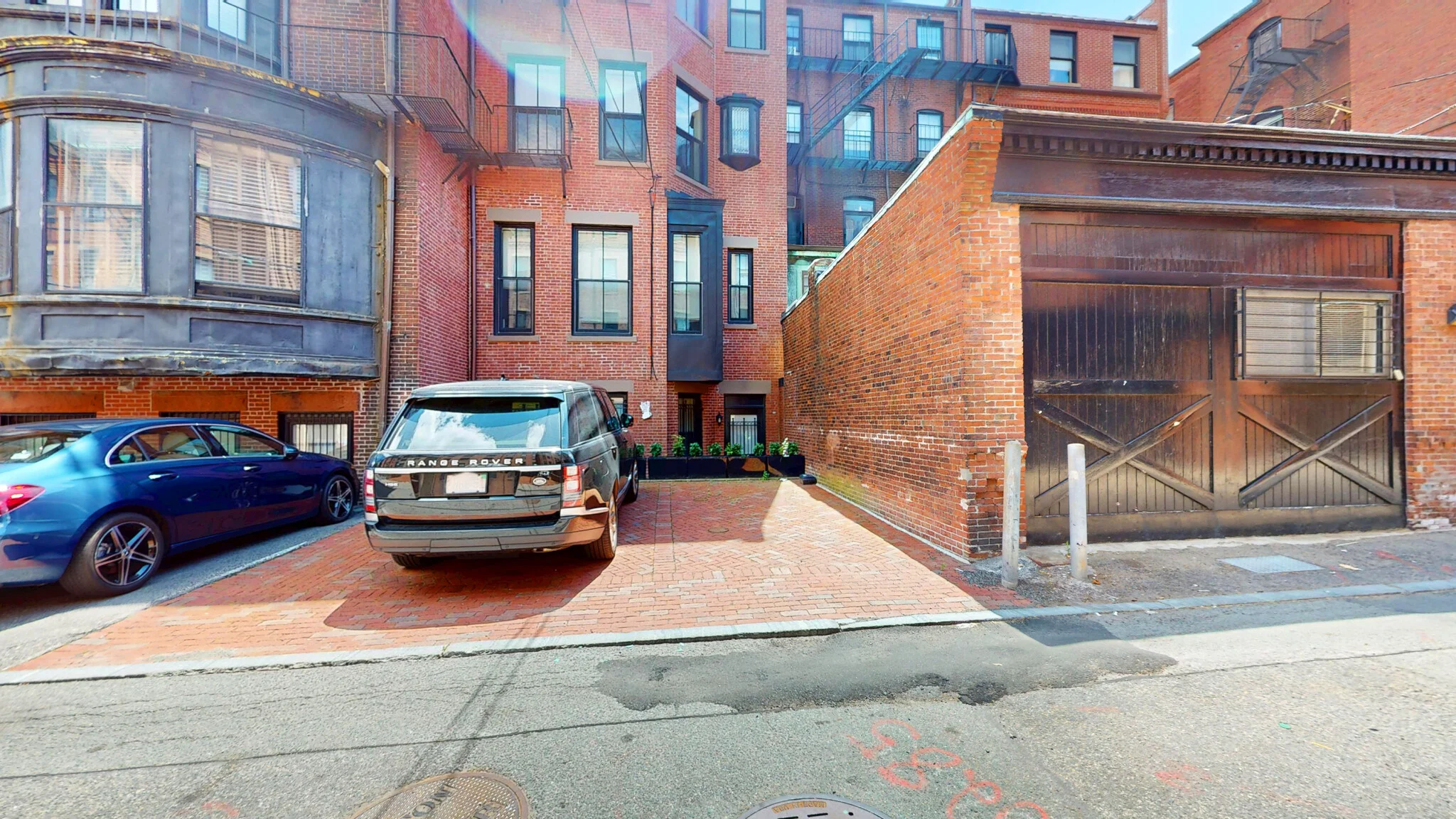 277 Marlborough St, Back Bay