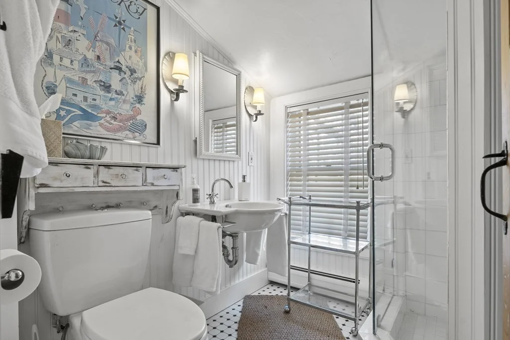 86 Centre St, Nantucket