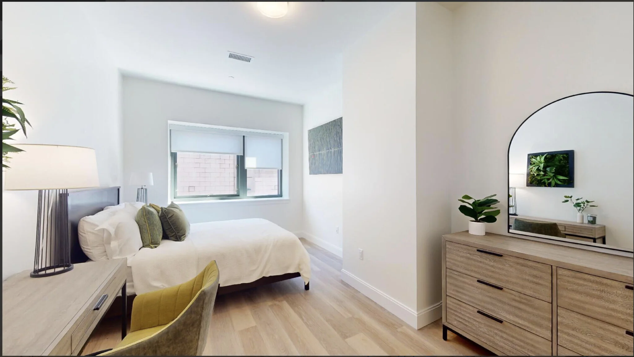 1079 Commonwealth Ave, Allston