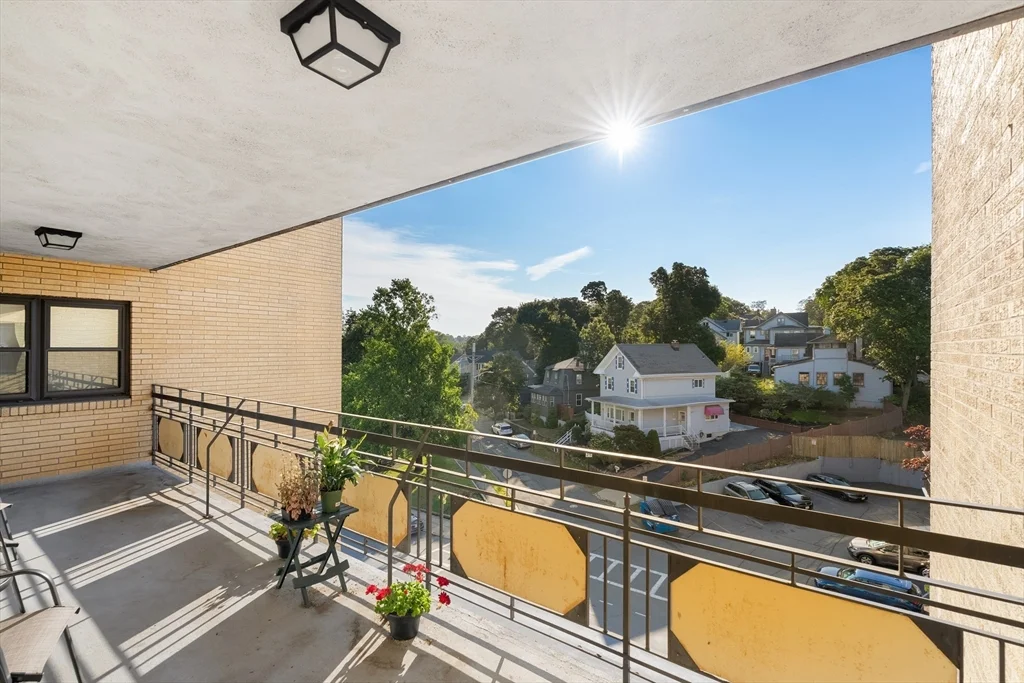 340 Main St, Melrose