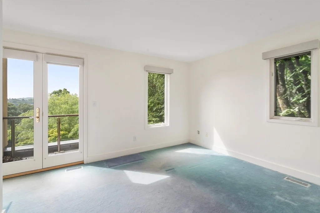 225 Kenrick St, Newton