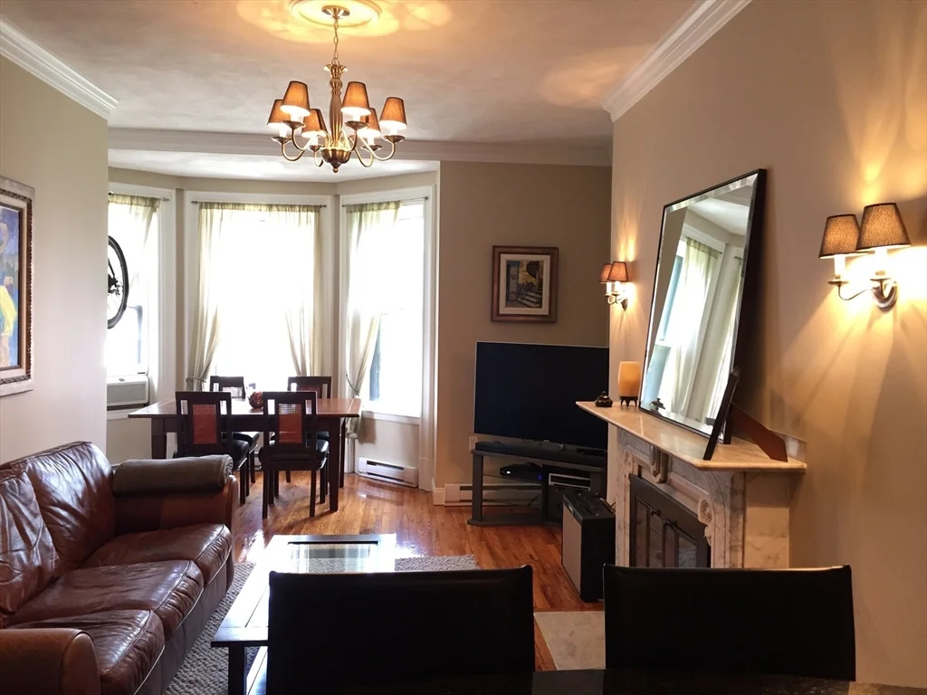 185 Beacon St, Back Bay