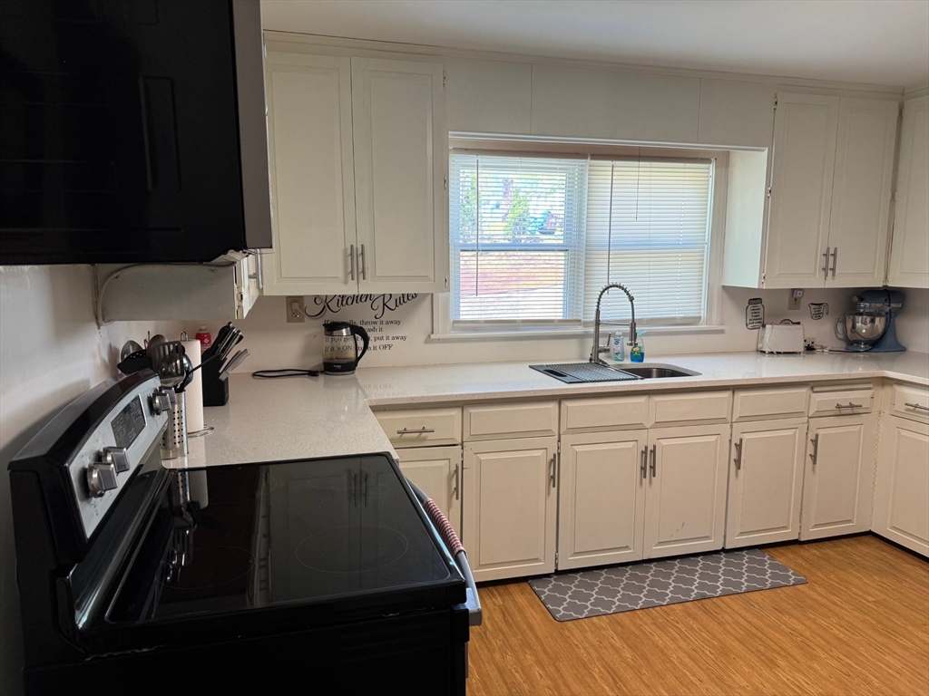 87 Starr St, Leominster