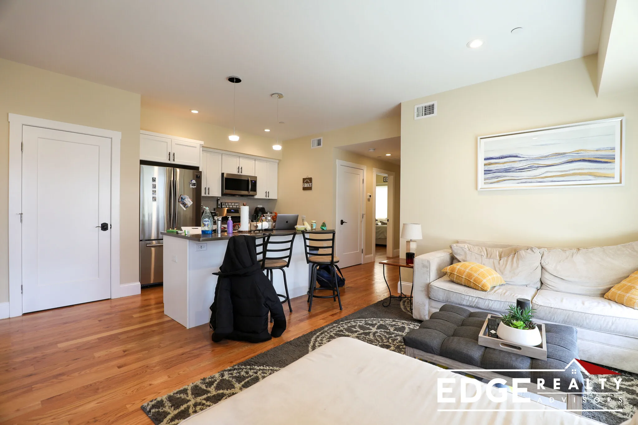 9 Glencoe St, Oak Square