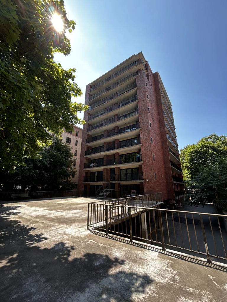 49 Marion St, Coolidge Corner