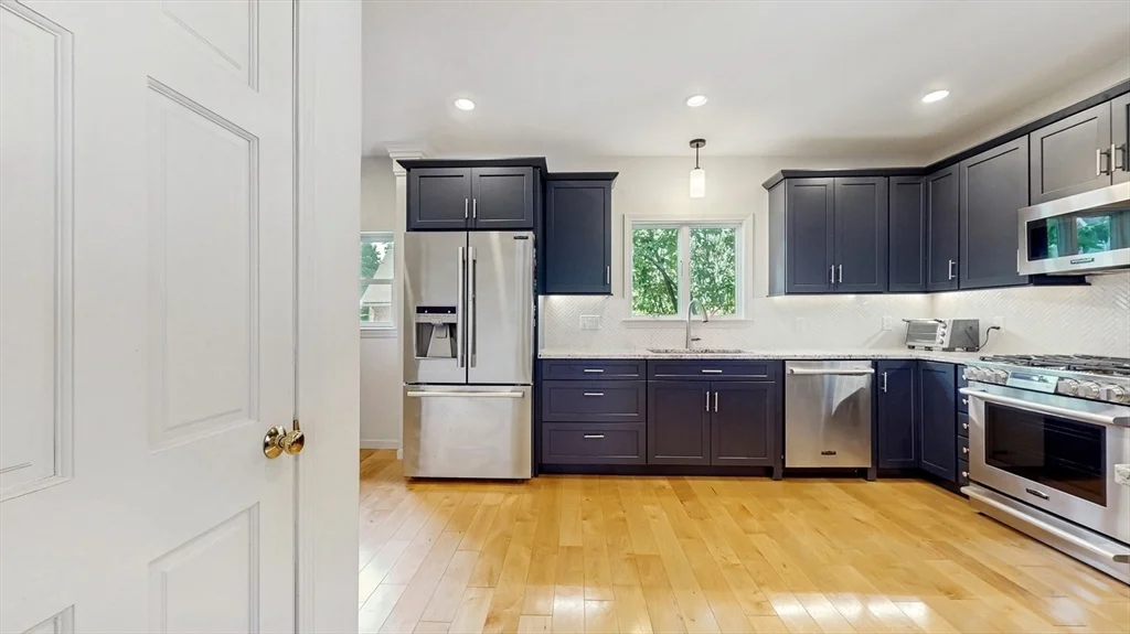 14 Chestnut St, Lindenwood