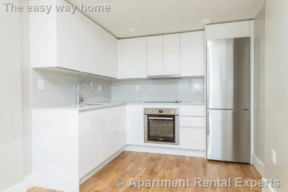 334 Harvard St, Harvard Square