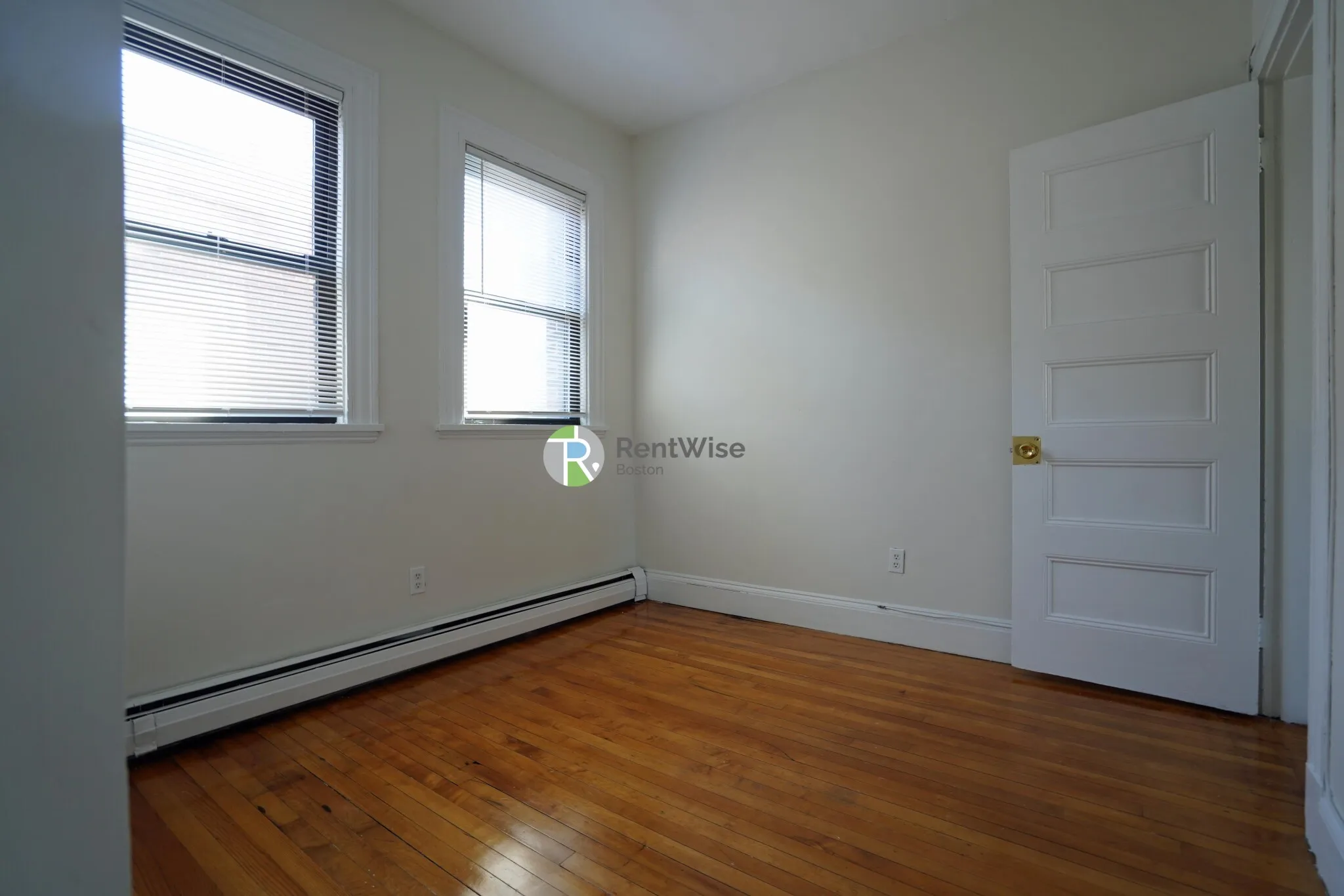 72 Gardner St, Allston