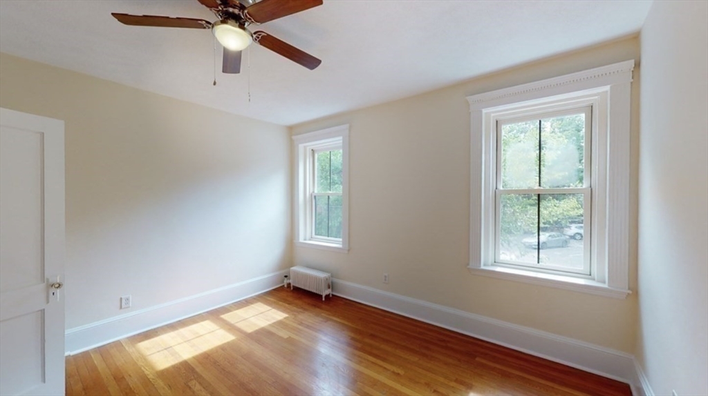 38 Kilsyth Rd, Salisbury Road - Corey Farm