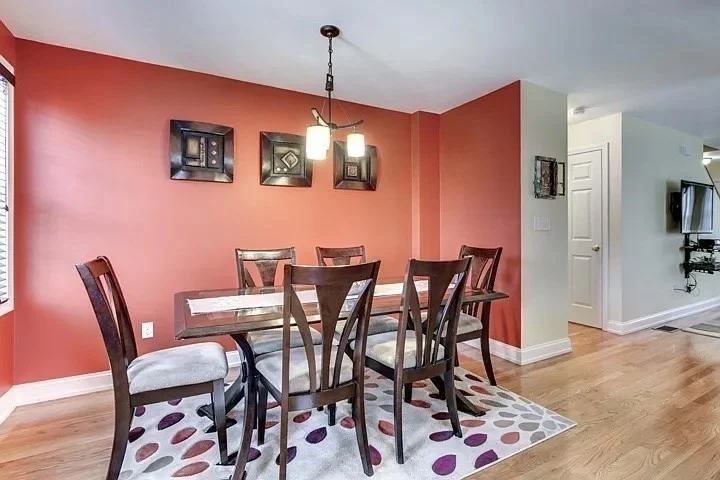 144 Bucknam St, Everett