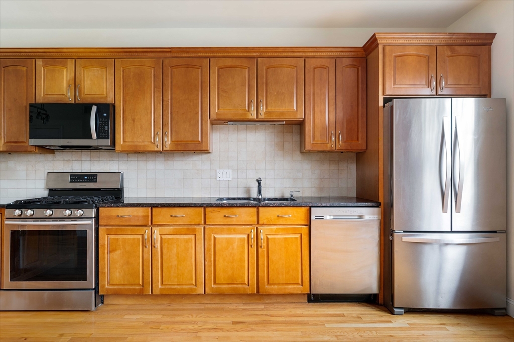 117-1 Florence St, Chestnut Hill