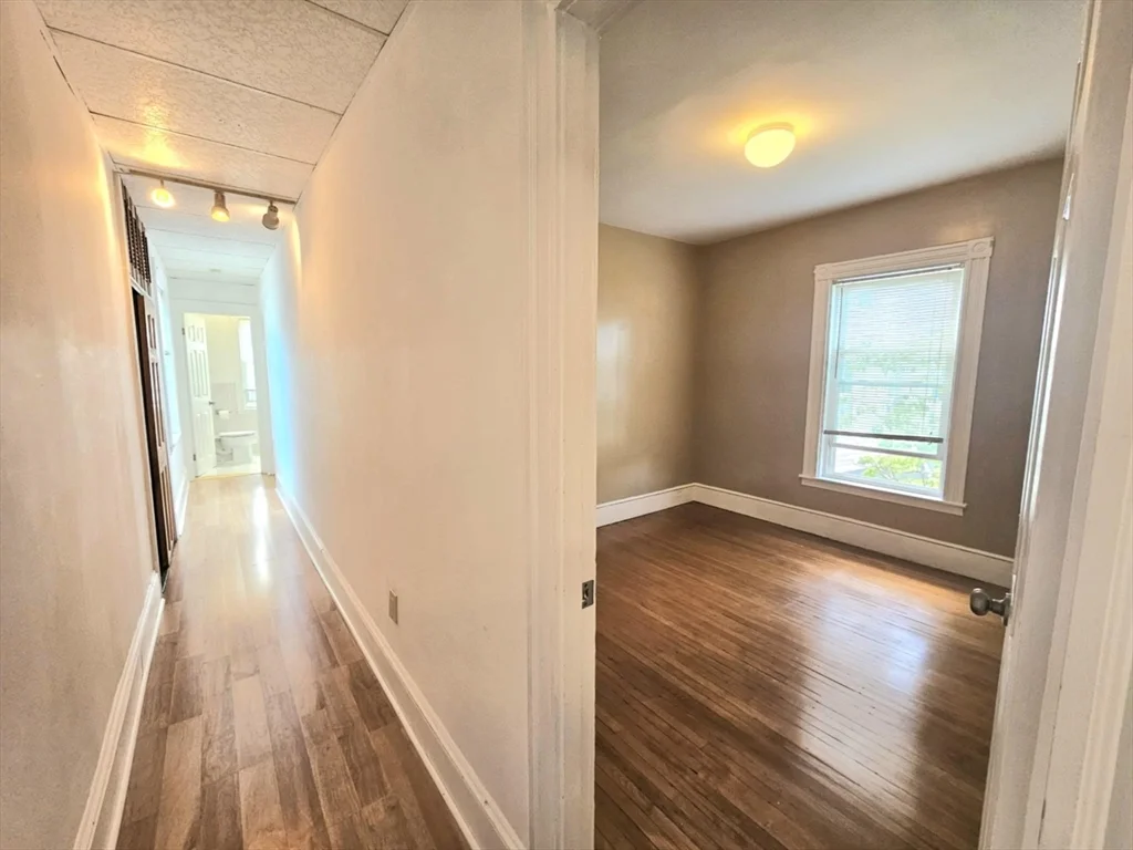 398 Charles St, Malden