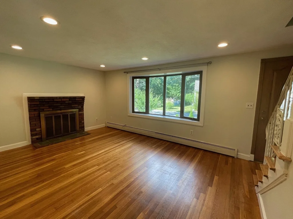 14 Dearborn, Burlington