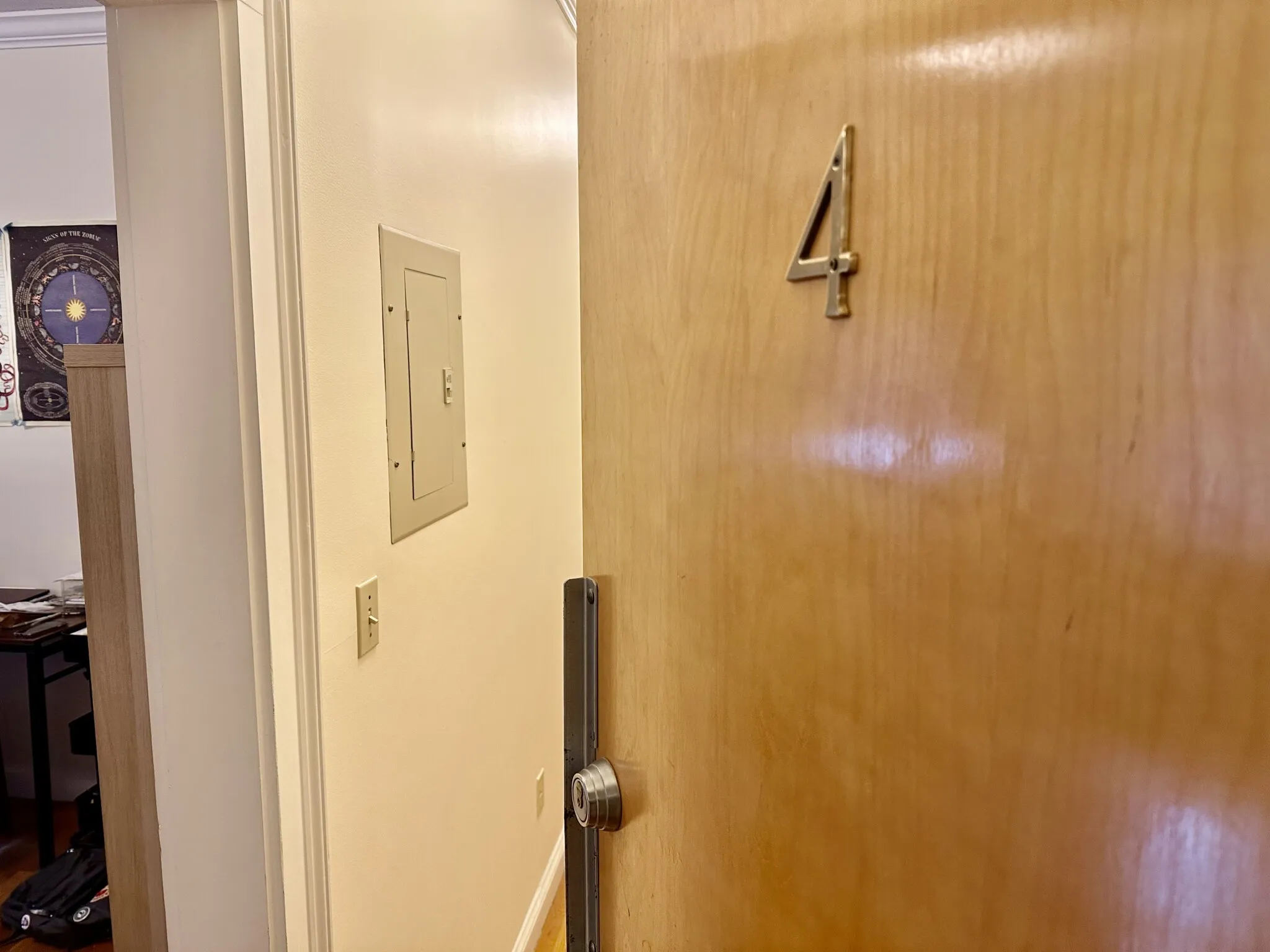 4 Park Vale Ave, Allston