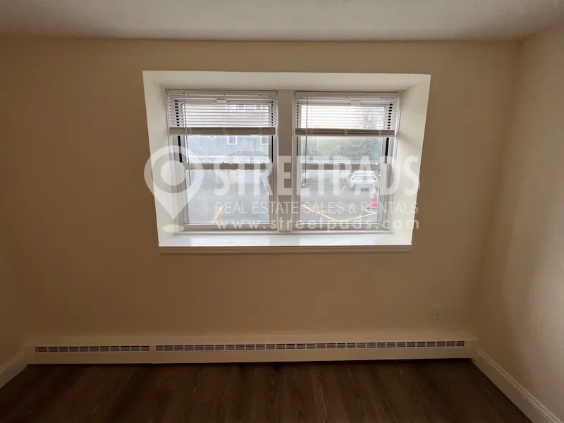 168 North Beacon St, Brighton