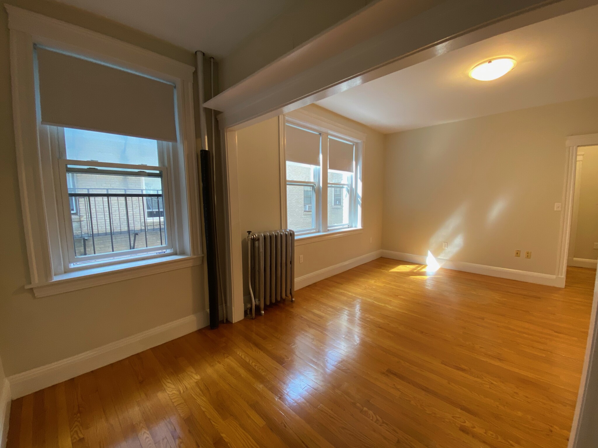 1940 Commonwealth Ave, Brighton