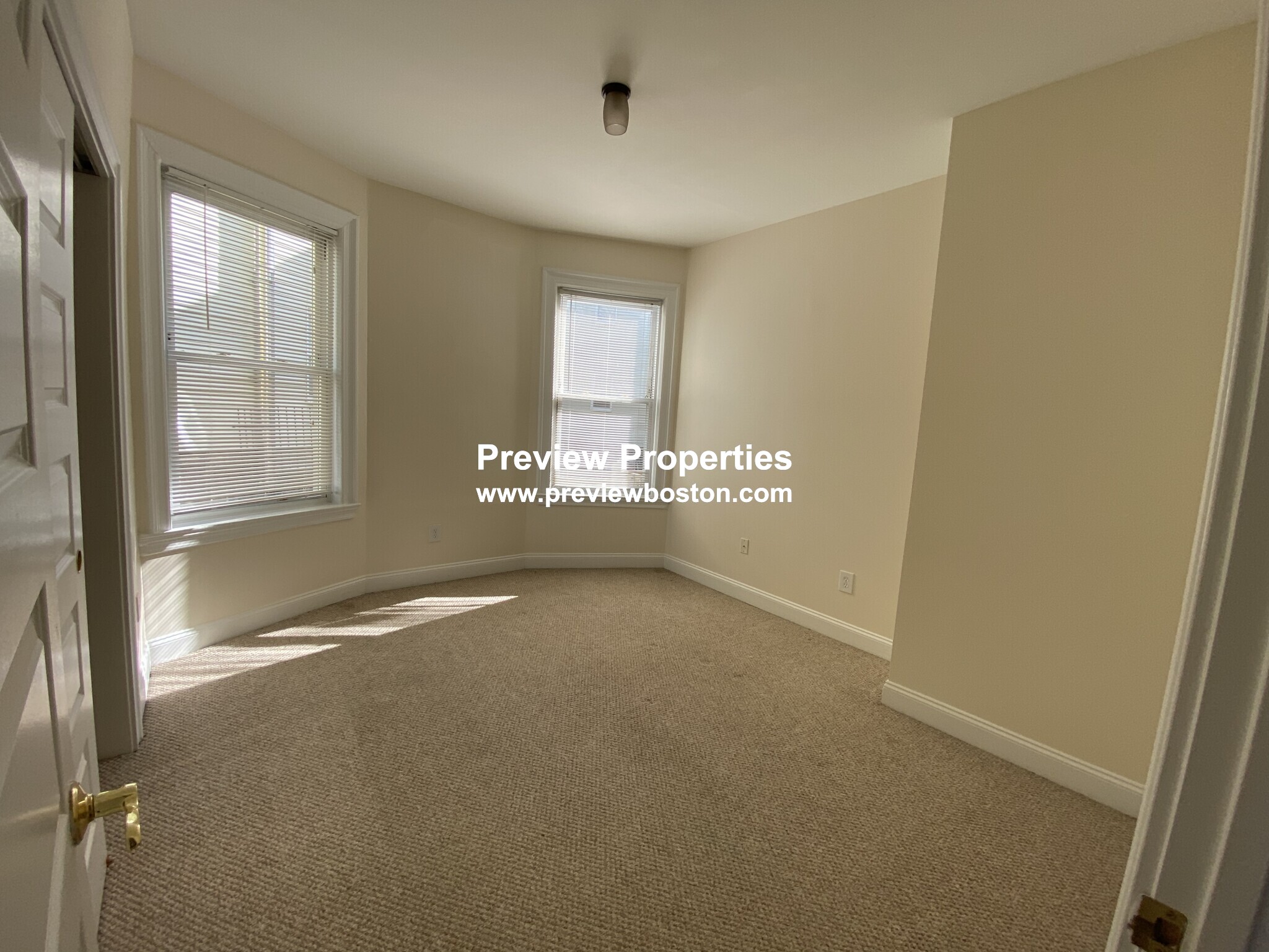 55 Ashford St, Allston