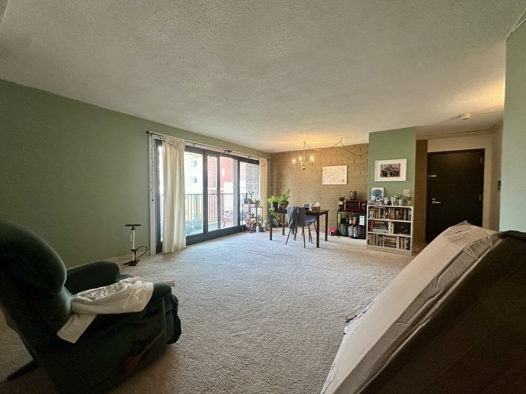 49 Marion St, Coolidge Corner