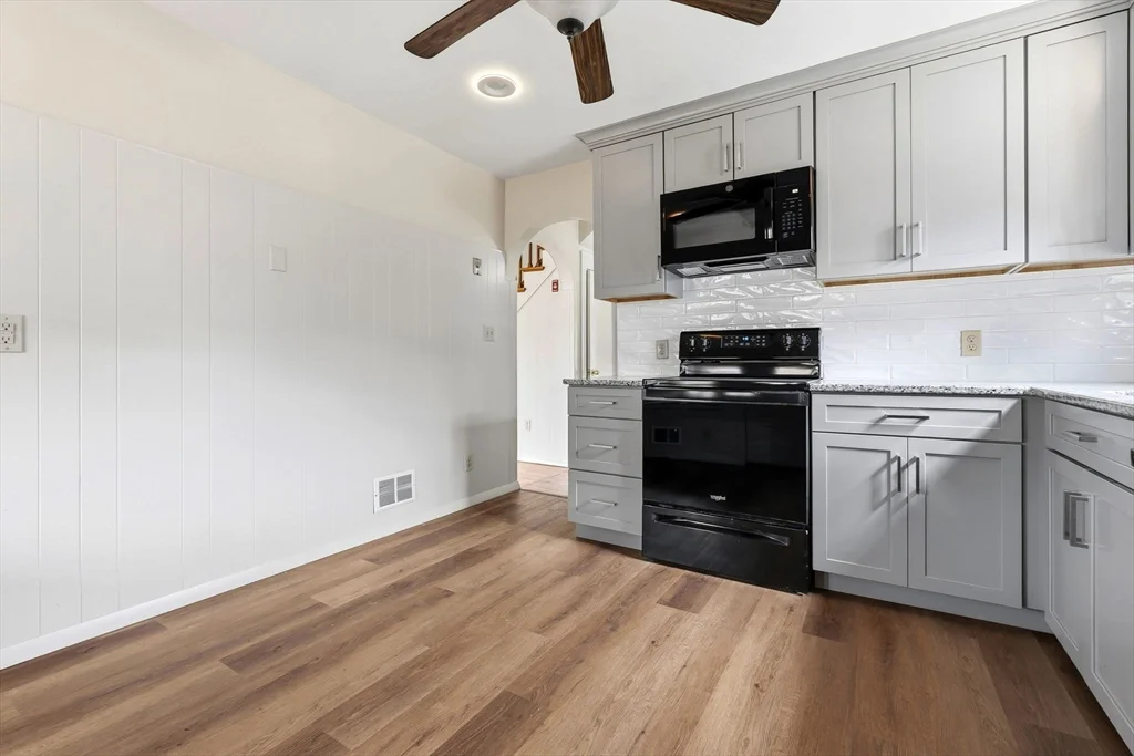 324 Lowel St, Peabody