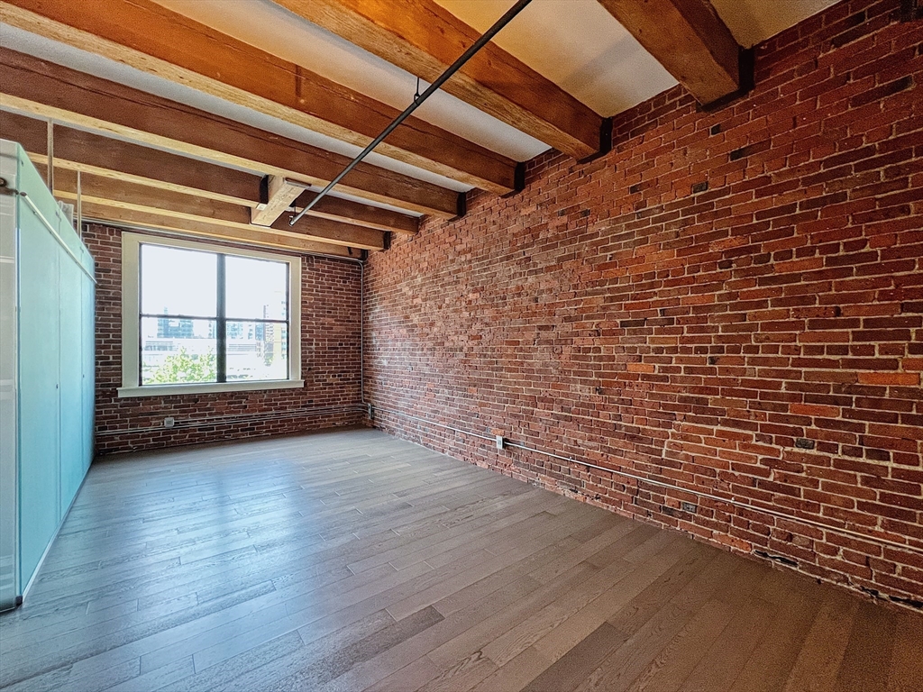 33 Sleeper St, Seaport District