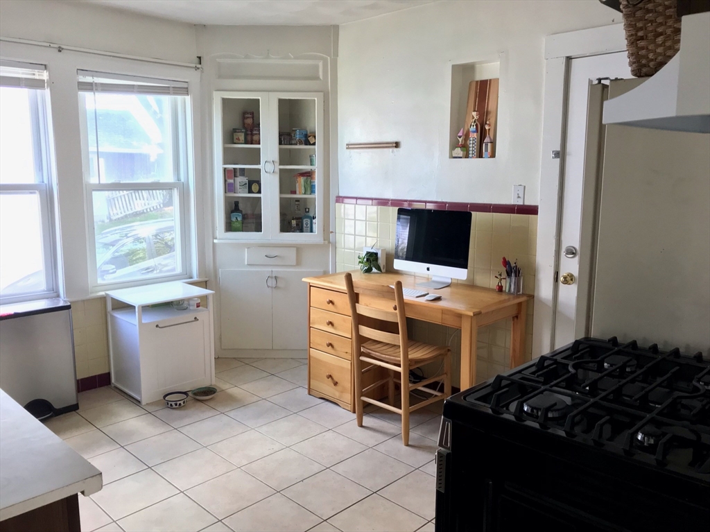 30 Watson Rd, Belmont