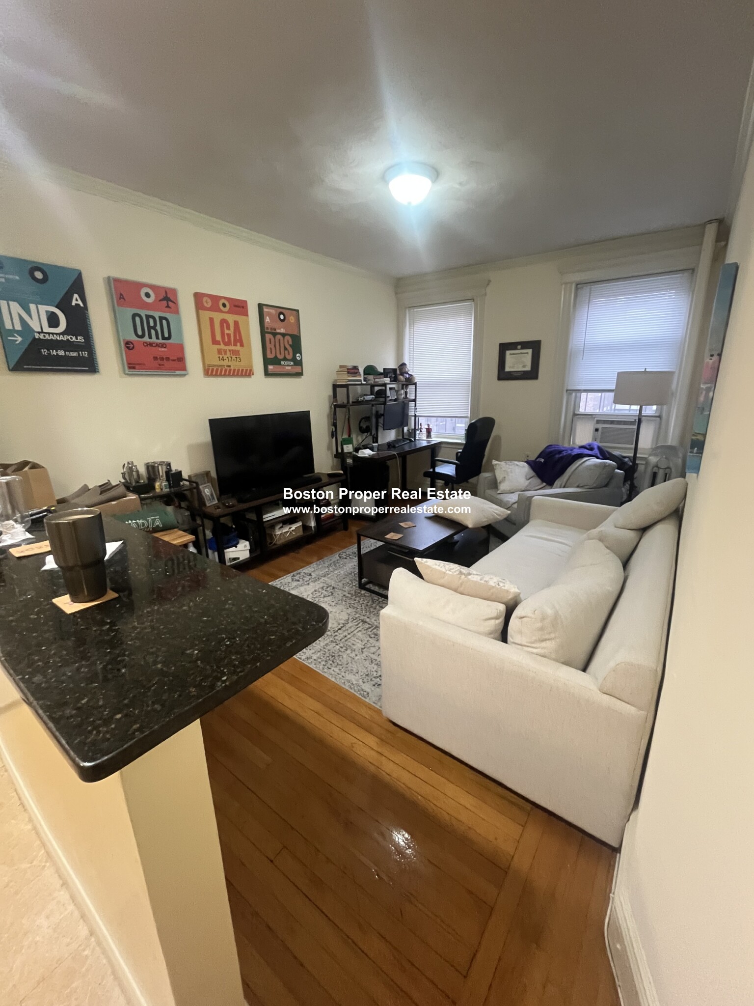 15 Queensberry St, Fenway